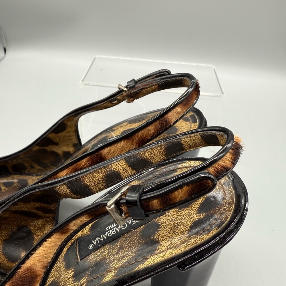 Dolce  Gabbana Leopard Print Slingback Heels with Black Accents - Picture 5 of 13
